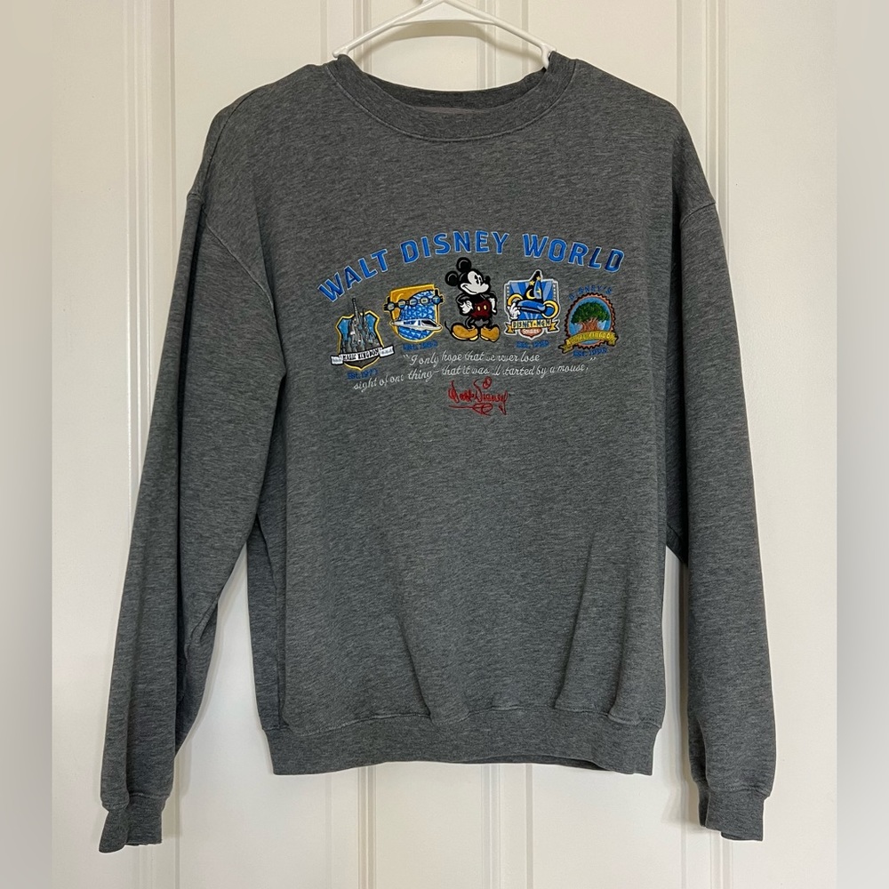 SOLD Vintage Disney World Grey Embroidered Sweatshirt - size Small - Picture 2 of 12